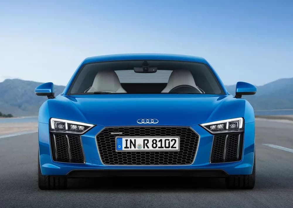 R8 Coupe