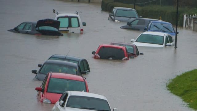 How To Protect Your Car From Flooding in UAE: Complete Guide (2026)