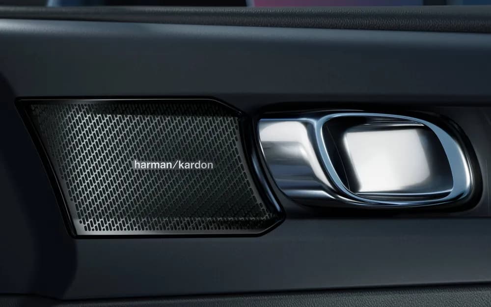 Volvo C40 2024 P8 AWD