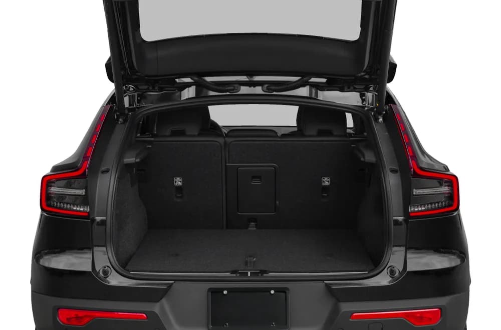 Volvo C40 2024 P8 AWD