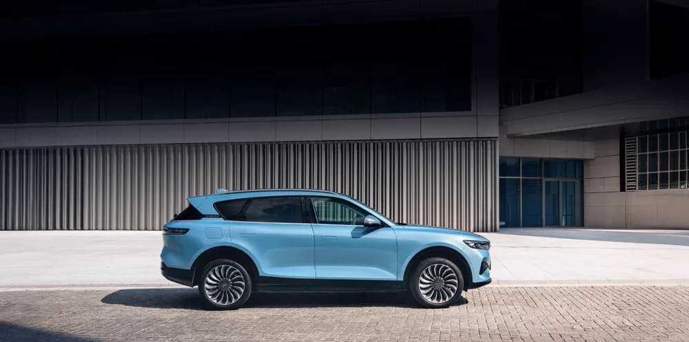 33 kWh Exclusive version