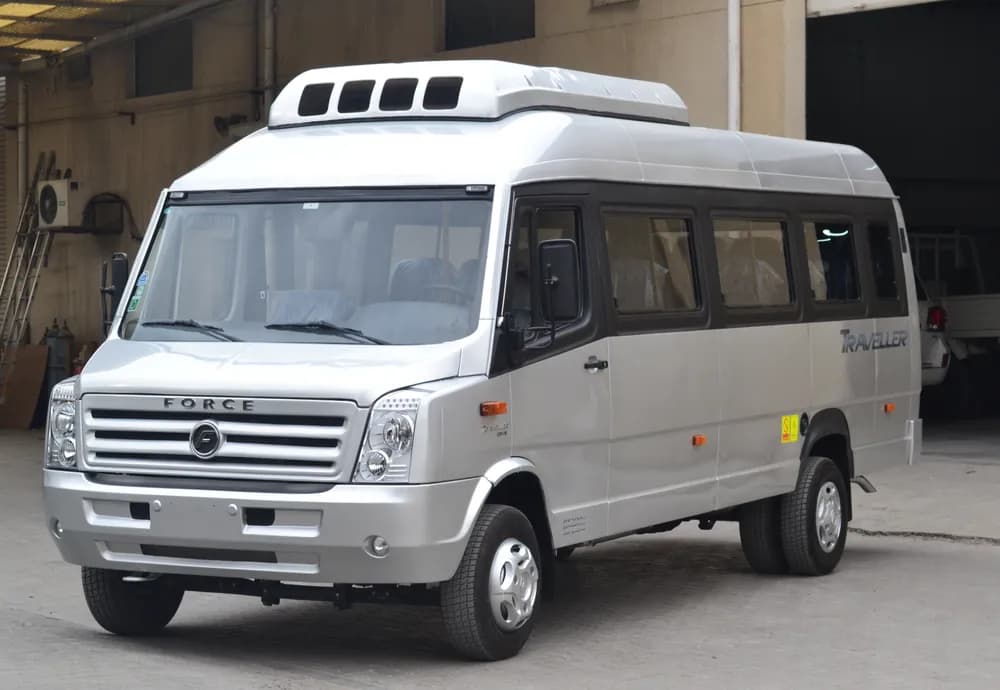 3.2L Delivery Van