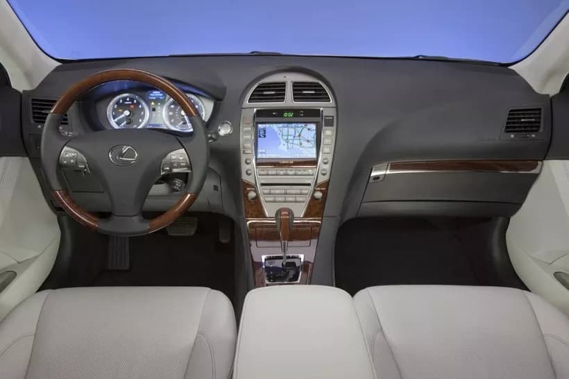 إي أس 350