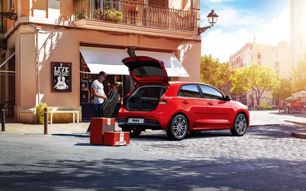 Rio Hatchback
