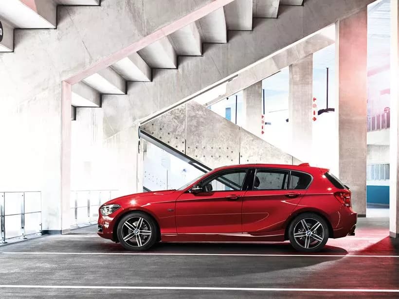 1 Series Hatchback