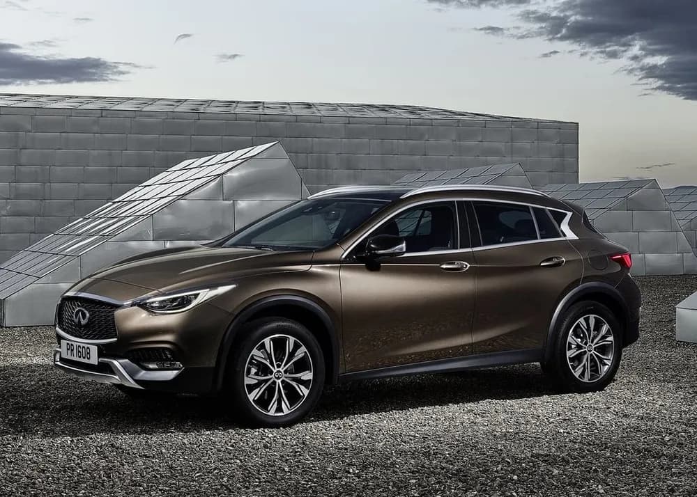 QX30