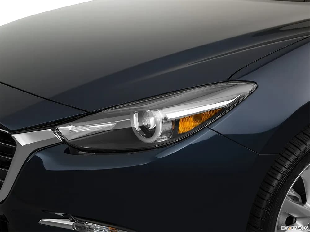 3 Sedan