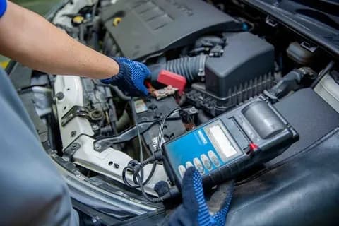 Car Tyres, Batteries & parts provided by Auto central