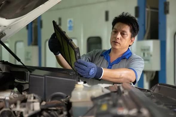 Car Maintenance provided by Auto central