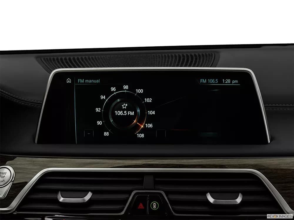 BMW 7 Series 2018 740Li