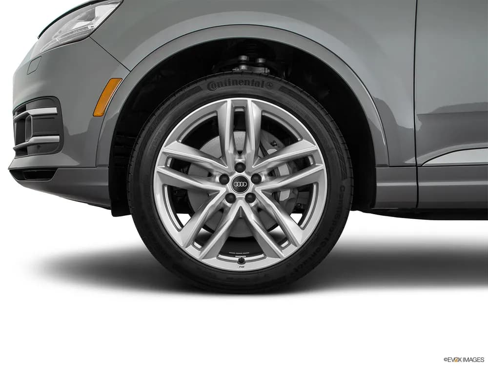 Audi Q7 2018 40 TFSI Design quattro (252 HP)