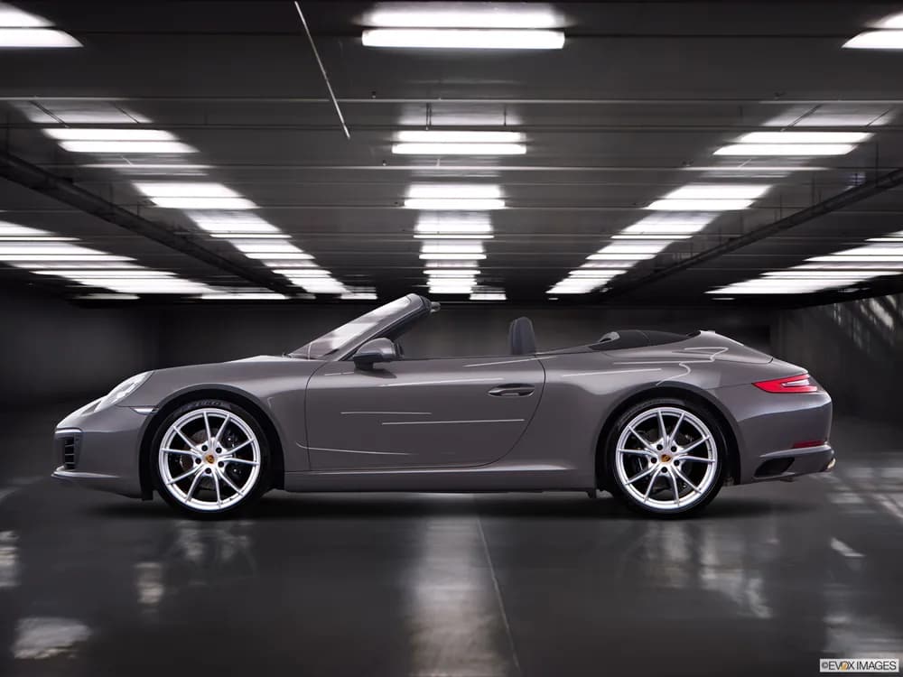 Porsche 911 2018 Carrera Cabriolet
