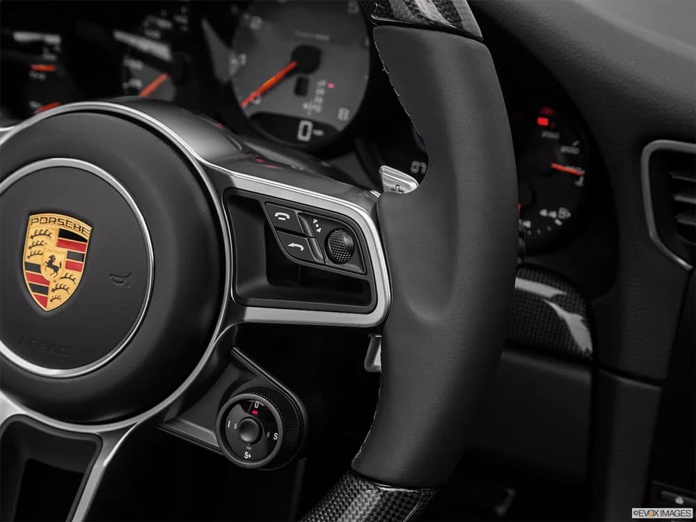 Porsche 911 2018 Carrera S Cabriolet
