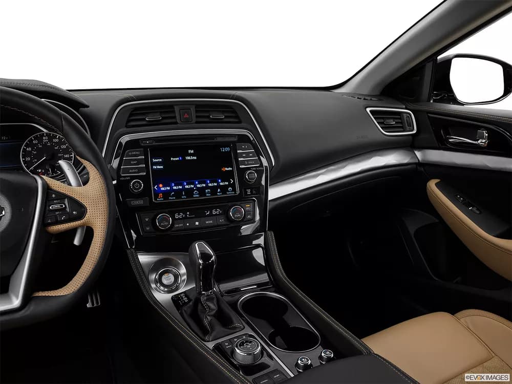 Nissan Maxima 2018 3.5L SR