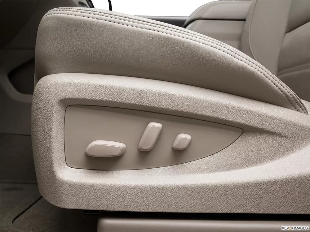 GMC Yukon Denali 2018 6.2L V8