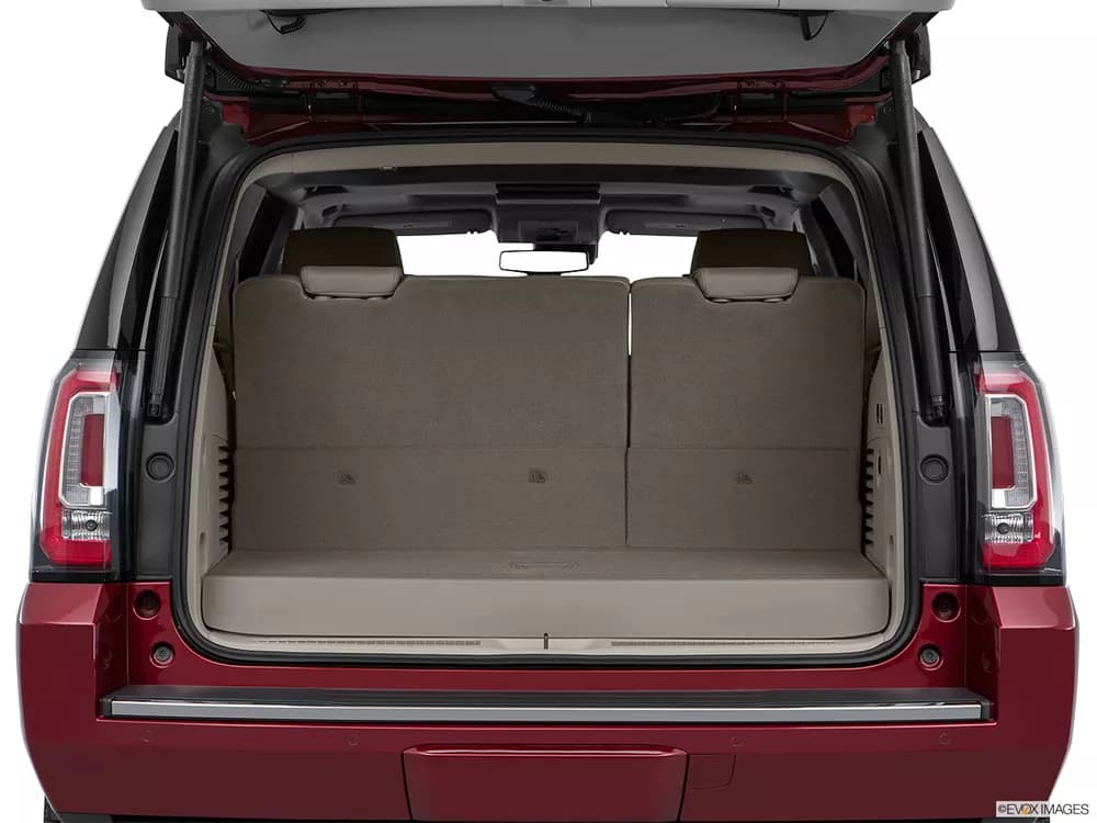 GMC Yukon Denali 2018 6.2L V8