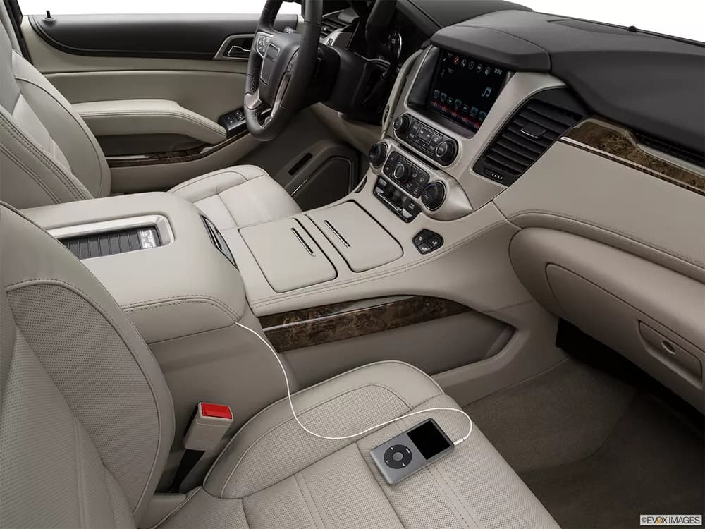 GMC Yukon Denali 2018 6.2L V8