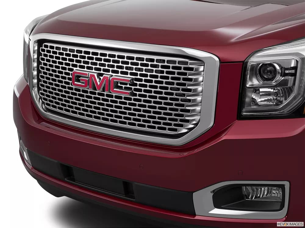 GMC Yukon Denali 2018 6.2L V8