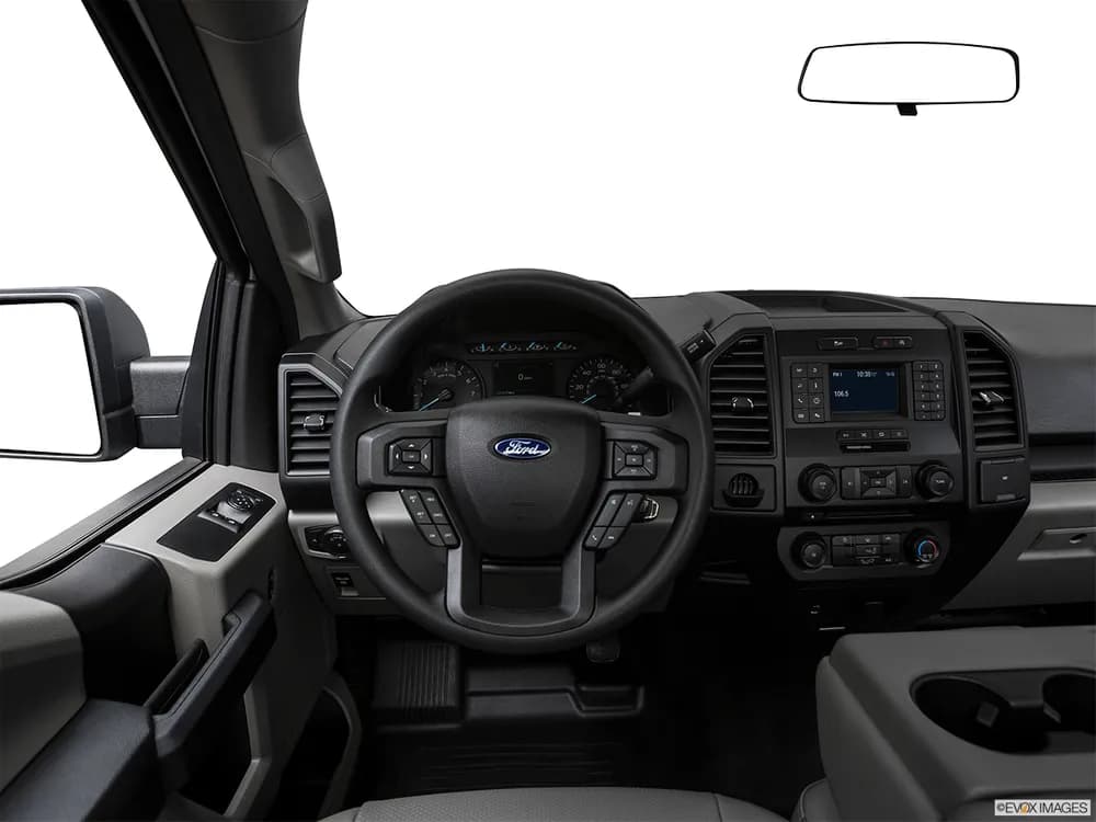 Ford F-150 2019 5.0L Regular Cab XLT (Chrome Pack)