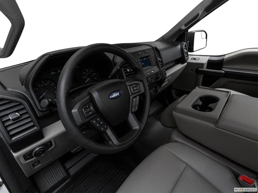 Ford F-150 2019 5.0L Regular Cab XLT