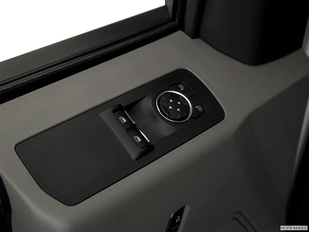 Ford F-150 2019 5.0L Regular Cab XLT