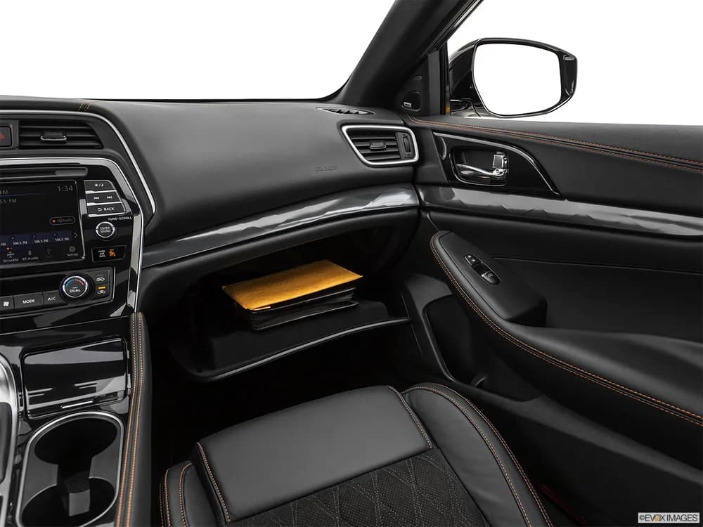 Nissan Maxima 2019 3.5L SR1