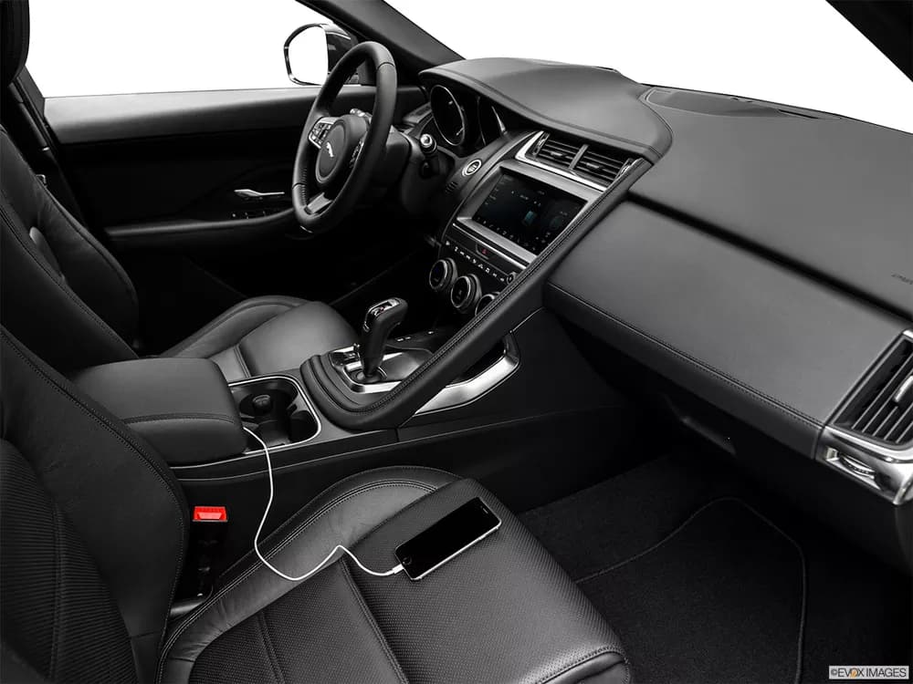 Jaguar E-Pace 2020 2.0T S (200 PS)