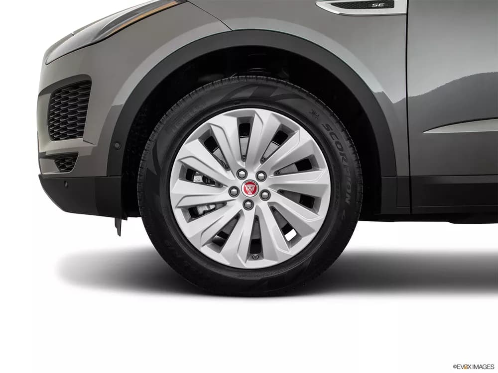 Jaguar E-Pace 2020 2.0T SE (200 PS)