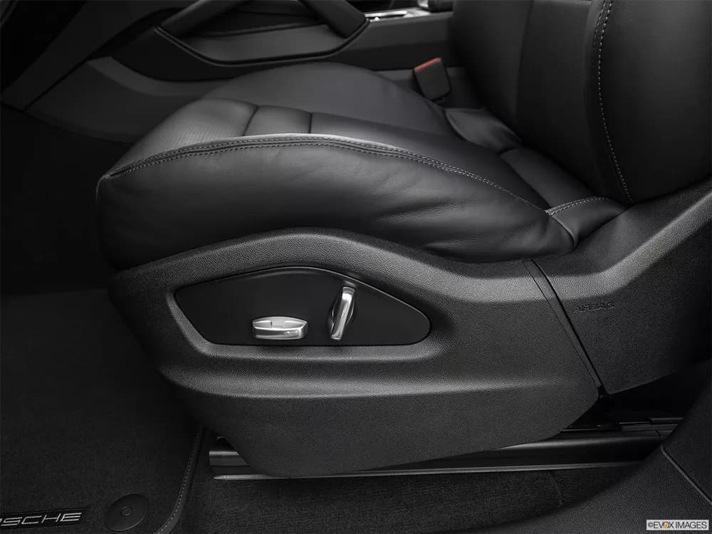 Porsche Cayenne 2020 Platinum Edition