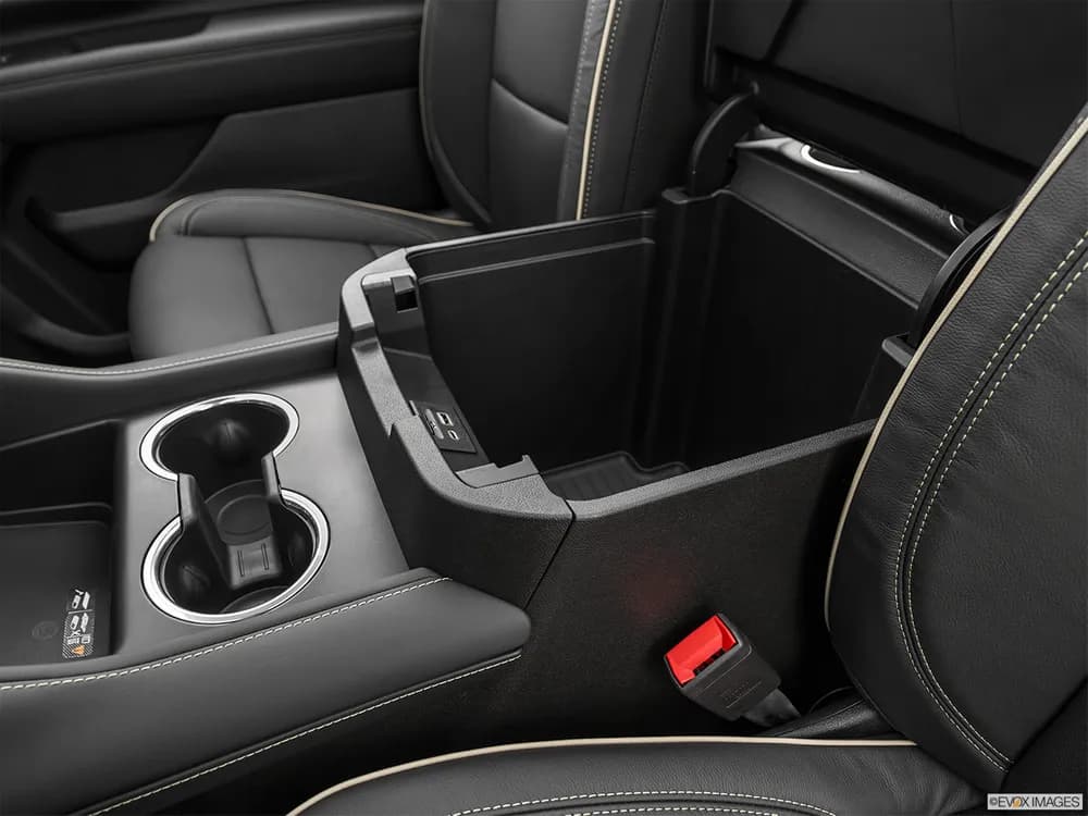 GMC Yukon 2021 5.3 V8 SLT (AWD)