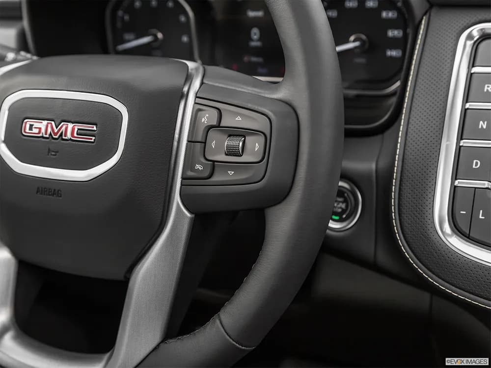 GMC Yukon 2021 5.3 V8 SLT (AWD)