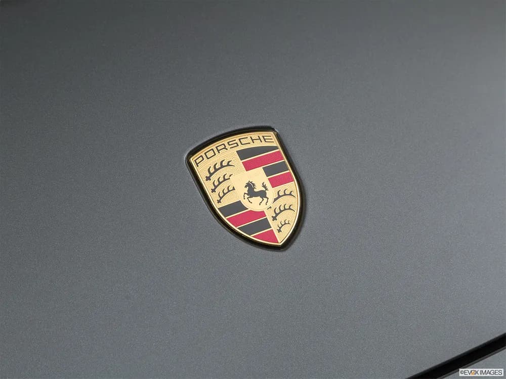 Porsche Taycan 2021 Turbo
