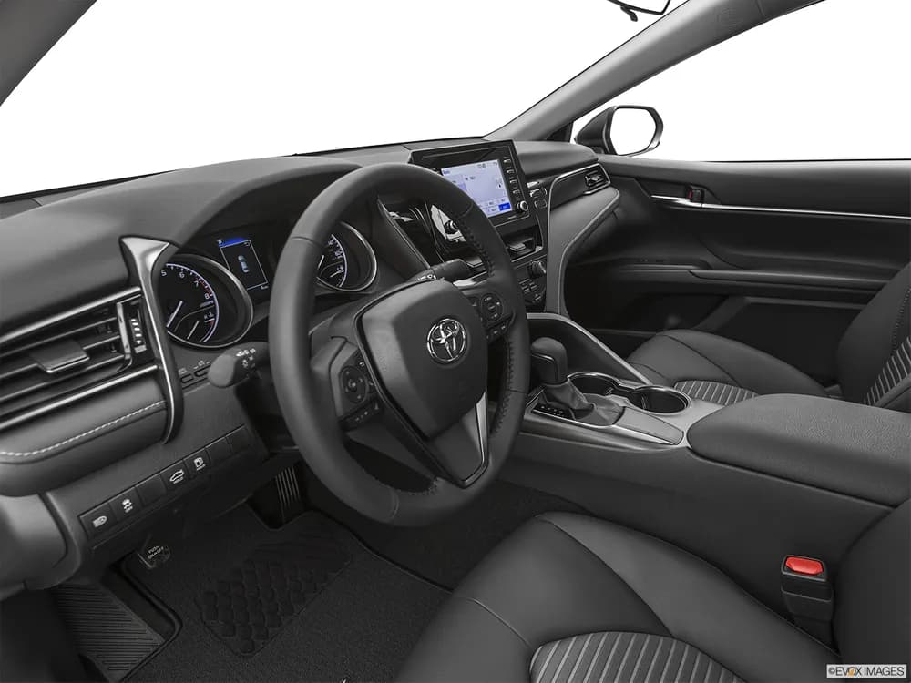 Toyota Camry 2021 2.5L SE+