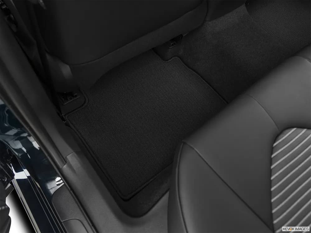 Toyota Camry 2021 2.5L SE+