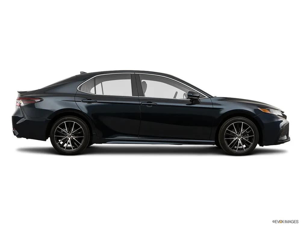 Toyota Camry 2021 2.5L SE+