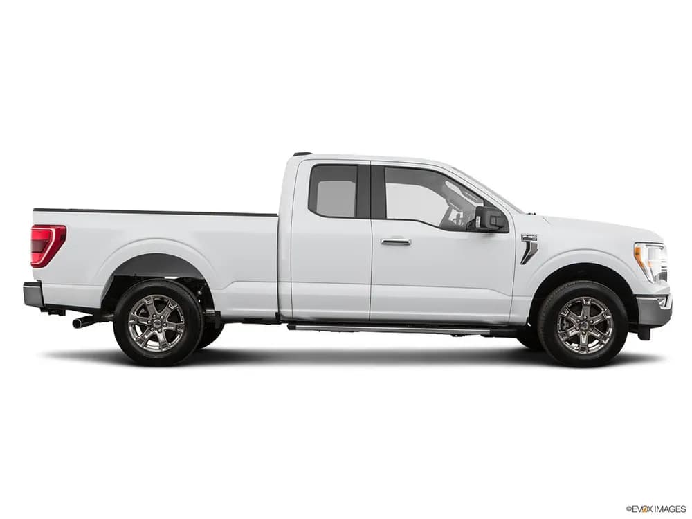 Ford F-150 2021 5.0L Crew Cab XLT (Chrome Pack)