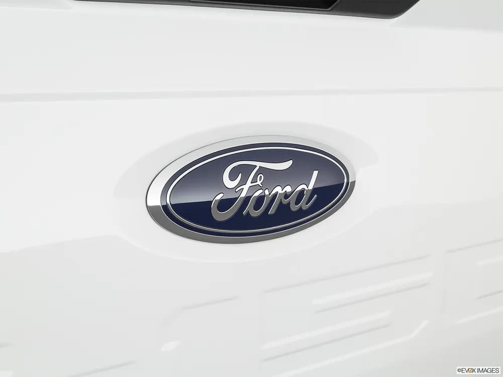 5.0L Regular Cab XLT