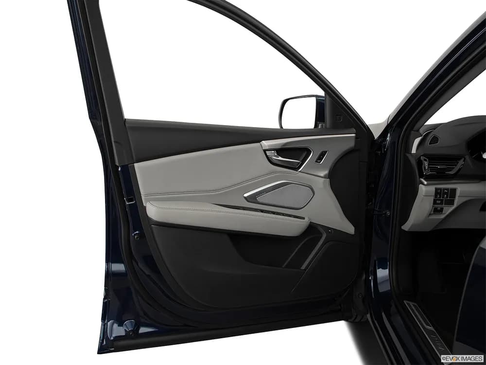 2.0T AWD (Technology Package)