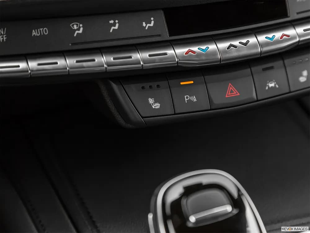 Cadillac XT4 2021 2.0T Premium Luxury (AWD)