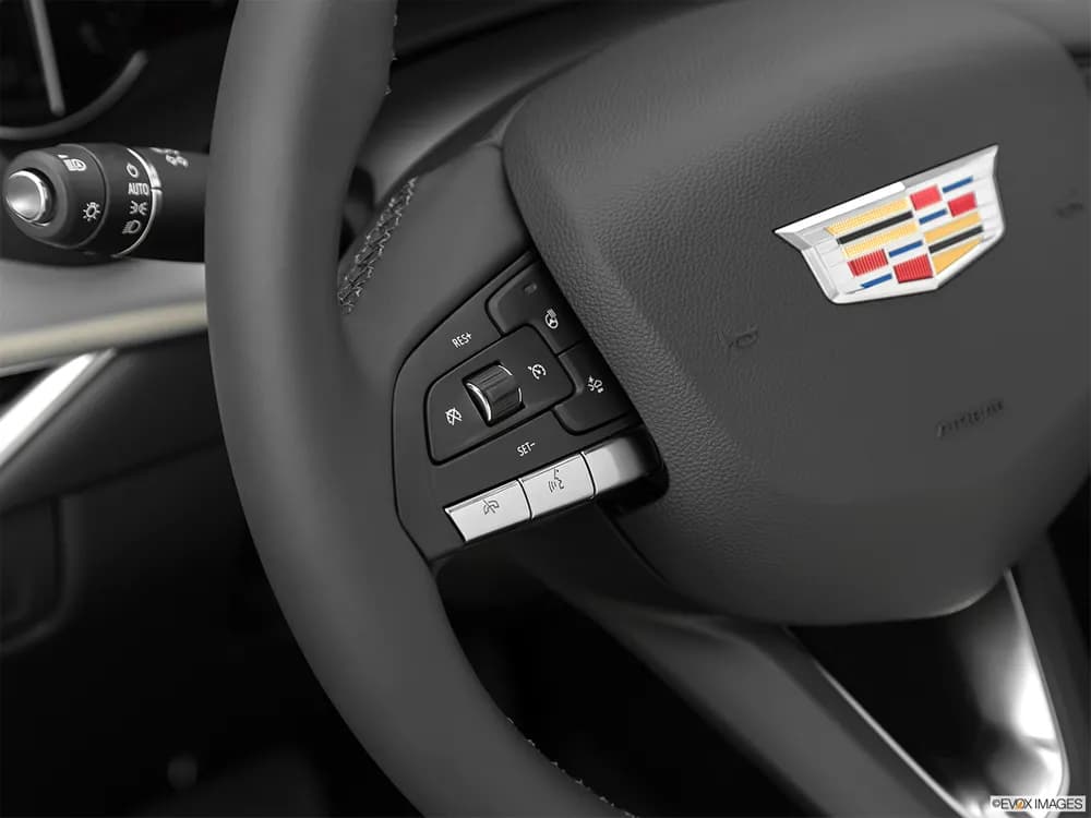 Cadillac XT4 2021 2.0T Premium Luxury (AWD)