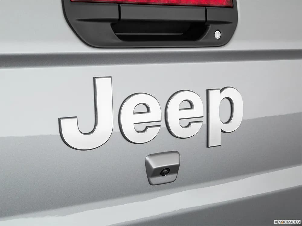 Jeep Gladiator 2021 3.6L Overland (4x4)