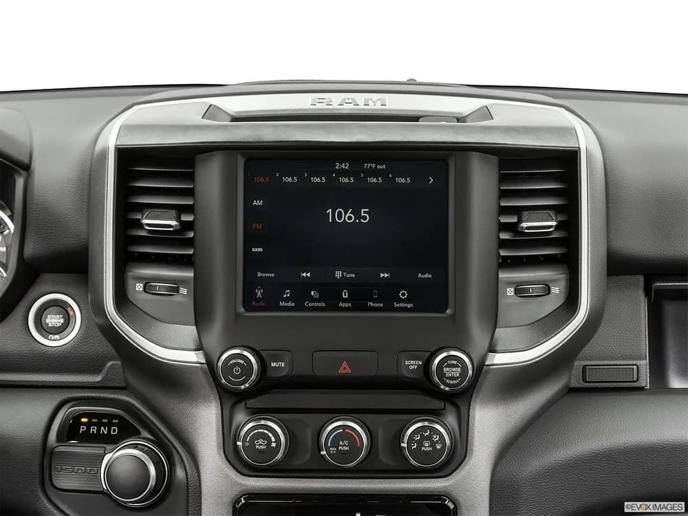 RAM 1500 2022 5.7L Big Horn (Regular Cab)