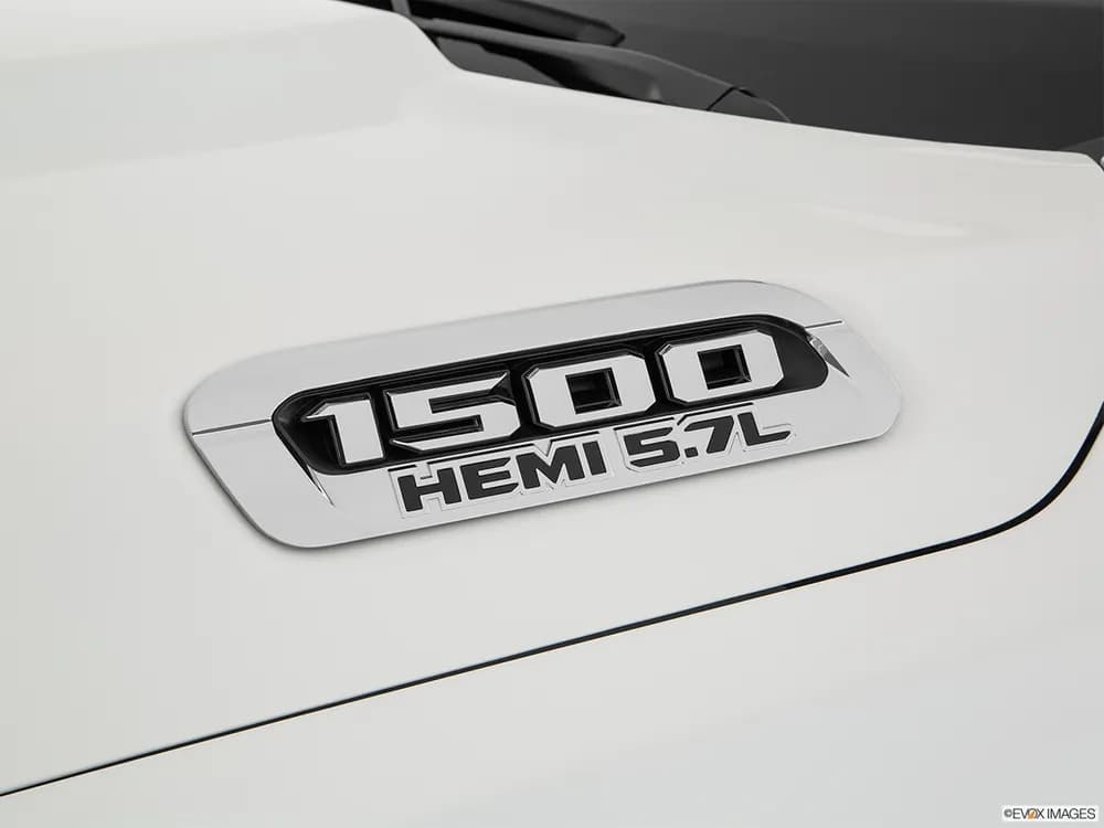 RAM 1500 2022 5.7L Big Horn (Regular Cab)