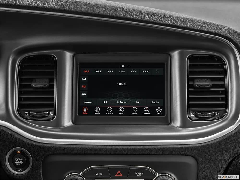 Dodge Charger 2022 3.6L SXT (Base)