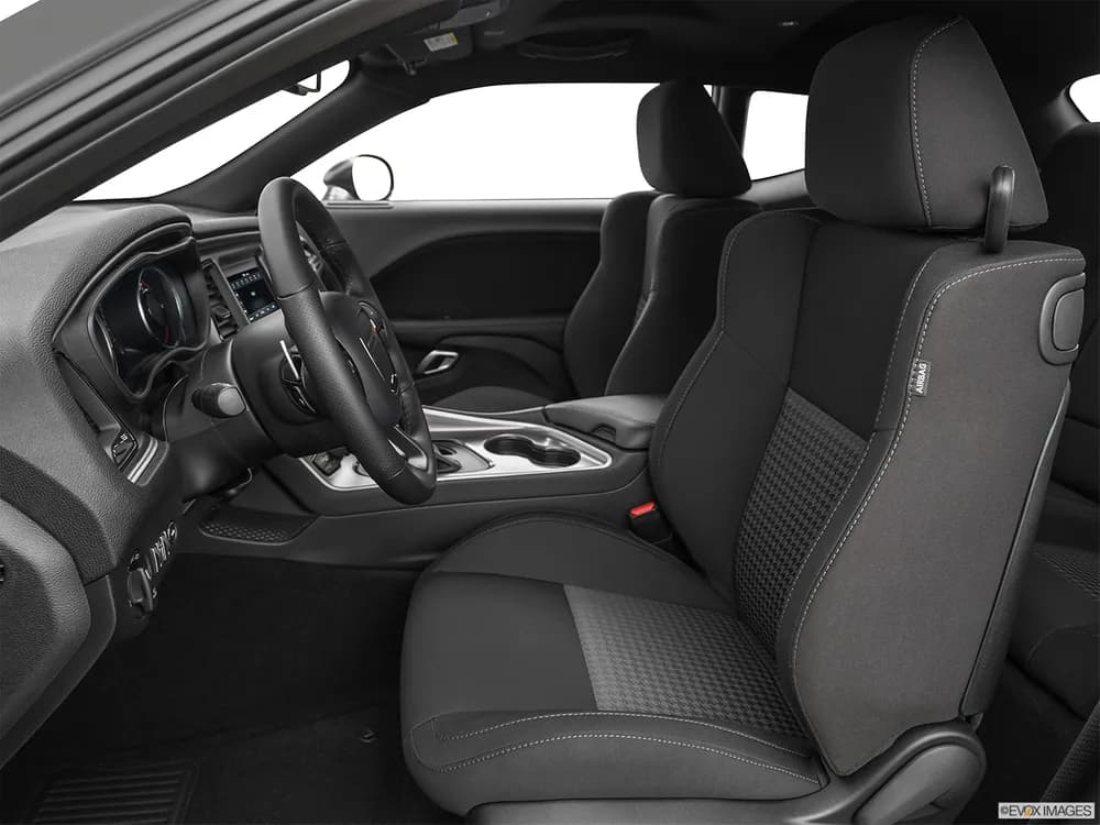 Dodge Challenger 2022 5.7L R/T Plus