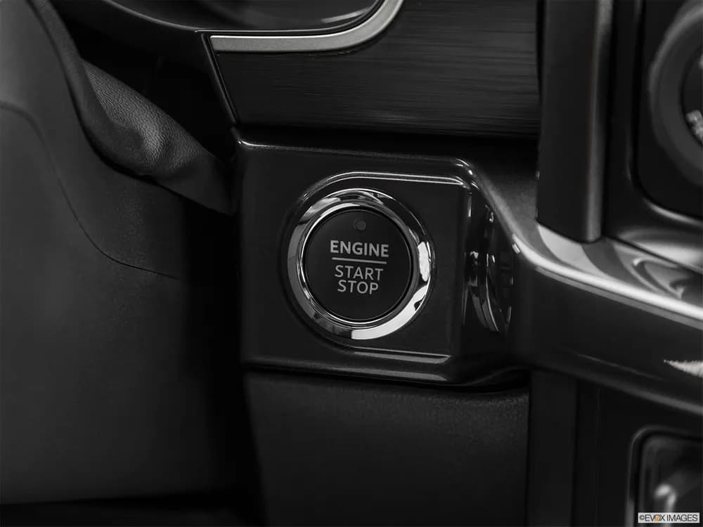 Ford F-150 2022 5.0L Crew Cab XLT (Sport Pack)