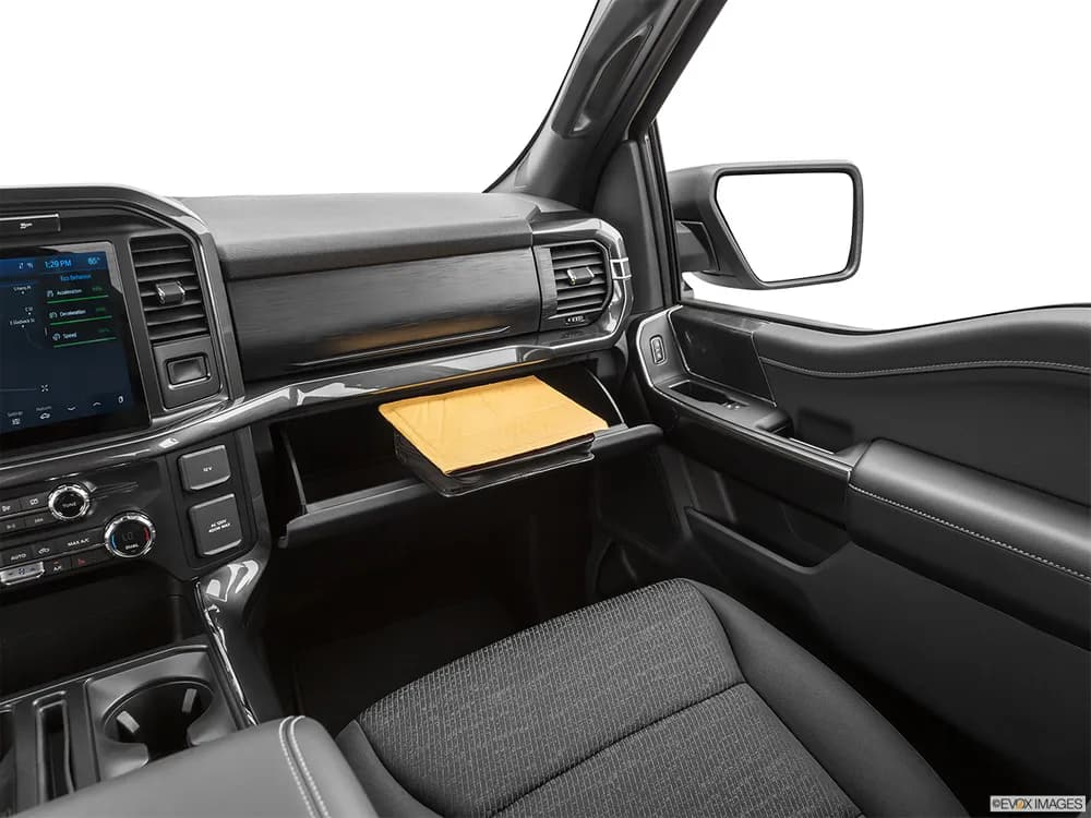Ford F-150 2022 5.0L Crew Cab XLT (Sport Pack)