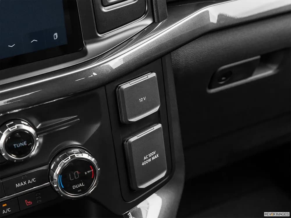 Ford F-150 2022 5.0L Crew Cab XLT (Sport Pack)