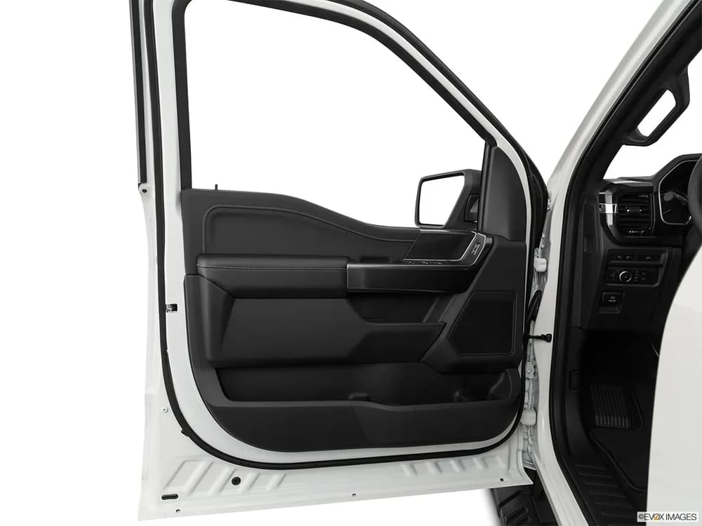 Ford F-150 2022 5.0L Super Cab XLT