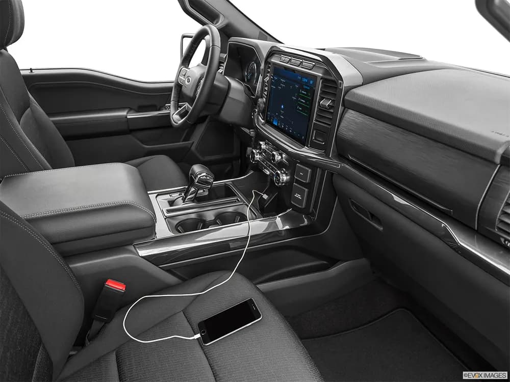 Ford F-150 2022 5.0L Super Cab XLT